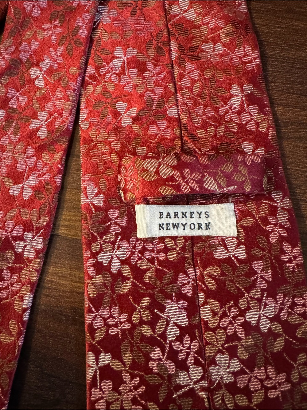 BARNEYS New York Vintage Rose-Red Floral Silk Tie - Picture 2 of 9